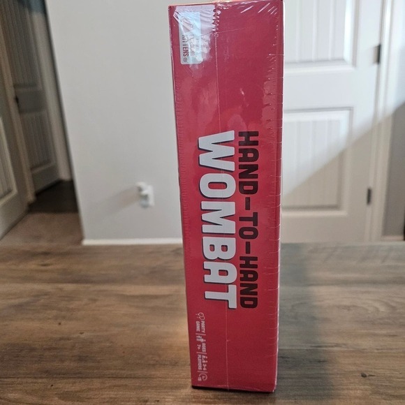 Hand to Hand Wombat Game Party Funny Group Game Night Family Building Deception - Picture 4 of 8